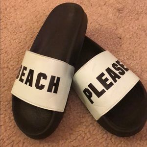 Victoria Secret “Beach Please” slides.